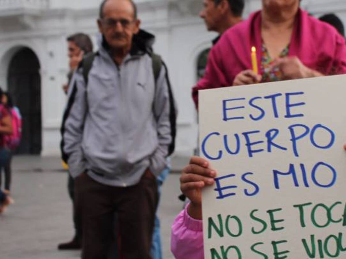 A la cárcel pareja de esposos investigados por abuso sexual a sus hijas menores de edad