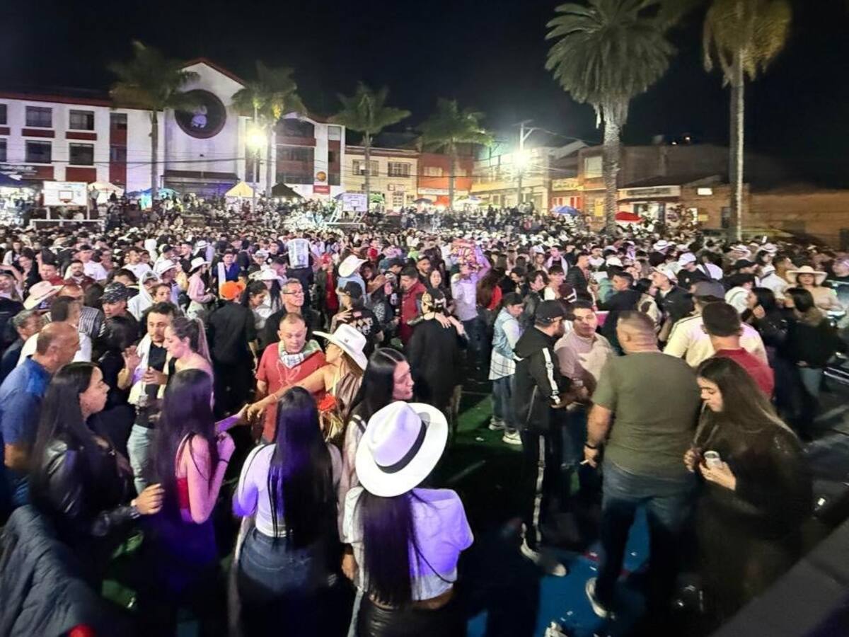Estampida humana en festividades de Pacho, Cundinamarca deja una decena de heridos