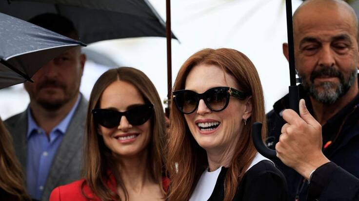 Natalie Portman y Julianne Moore presentan ‘May December’ en el Festival de Cannes