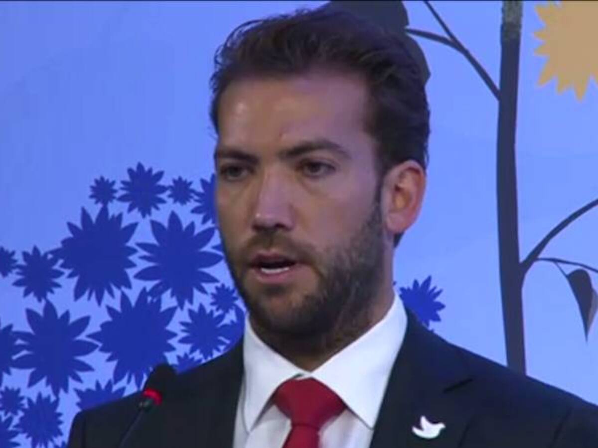 Martín Santos da apertura al Foro ‘Los beneficios de la paz en Colombia’