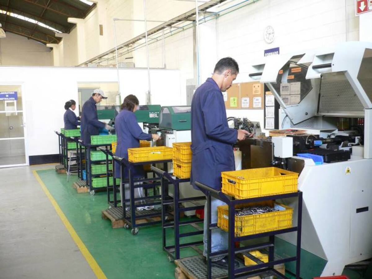 En 5,1% creció generación de empleo entre febrero-abril