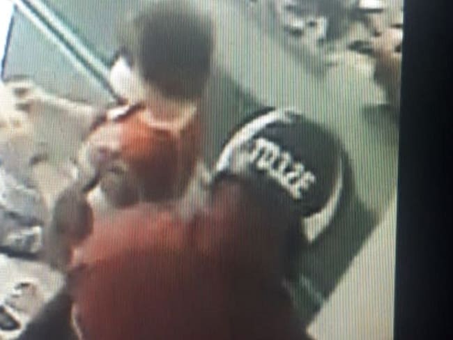 Hombres armados hurtaron el banco popular al norte de Armenia