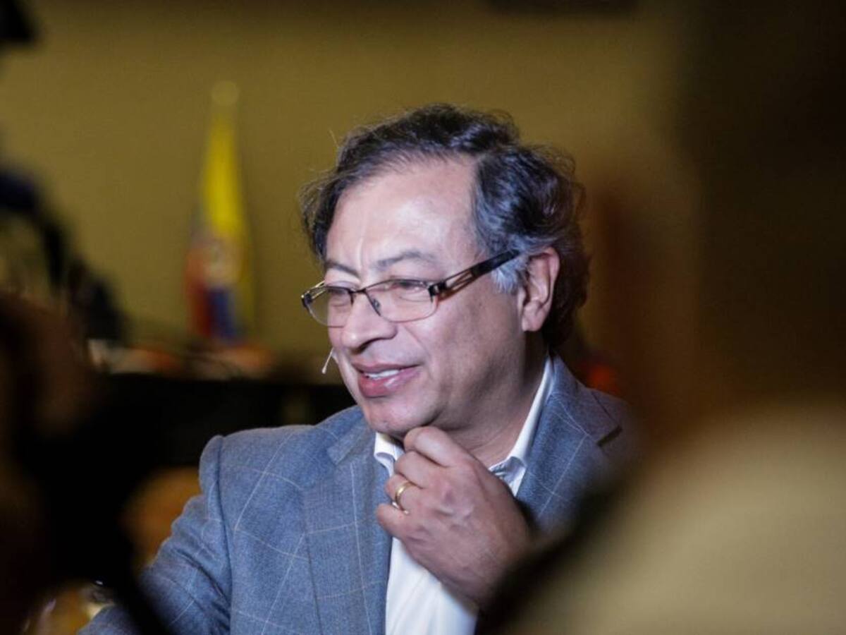 ¿Cuáles son los primeros retos que afrontará Gustavo Petro como presidente?