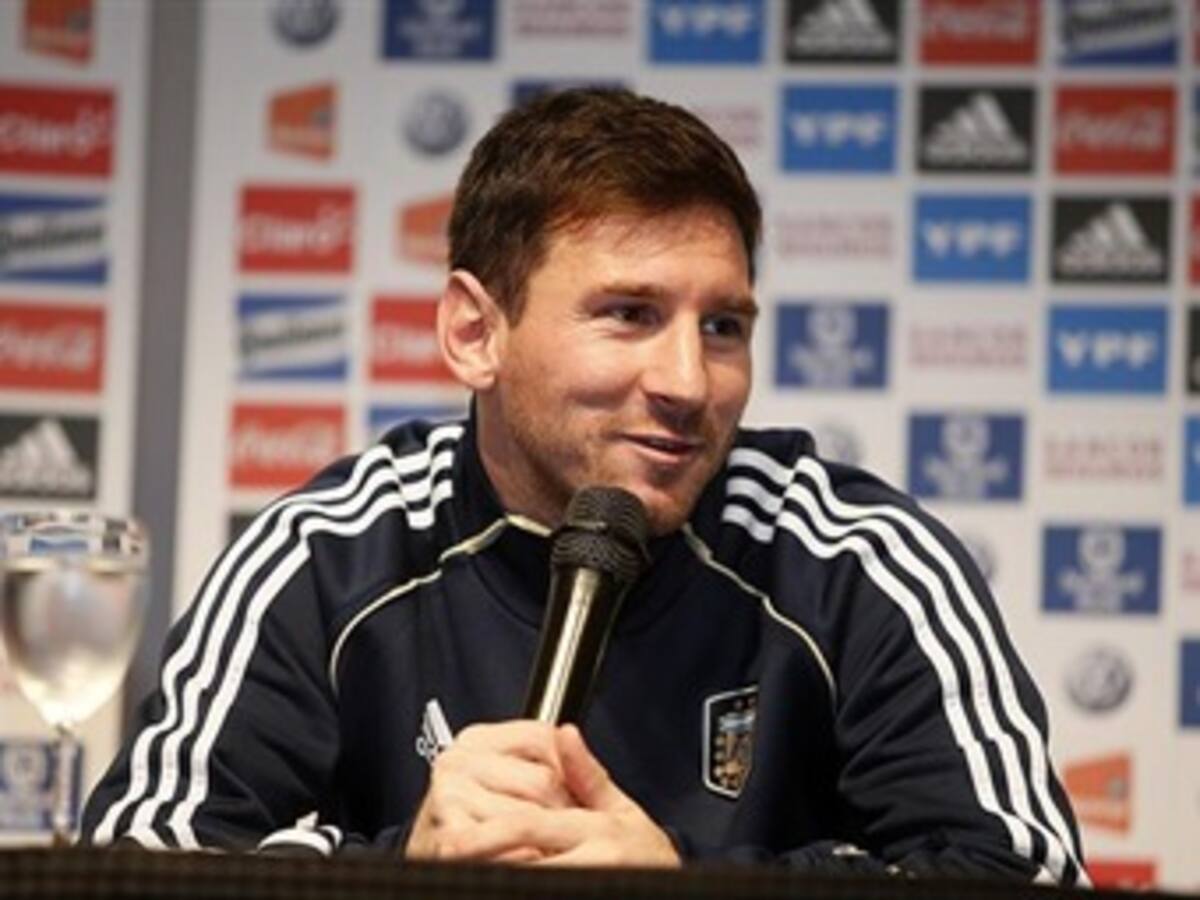 Messi está a dos goles de igualar a Maradona