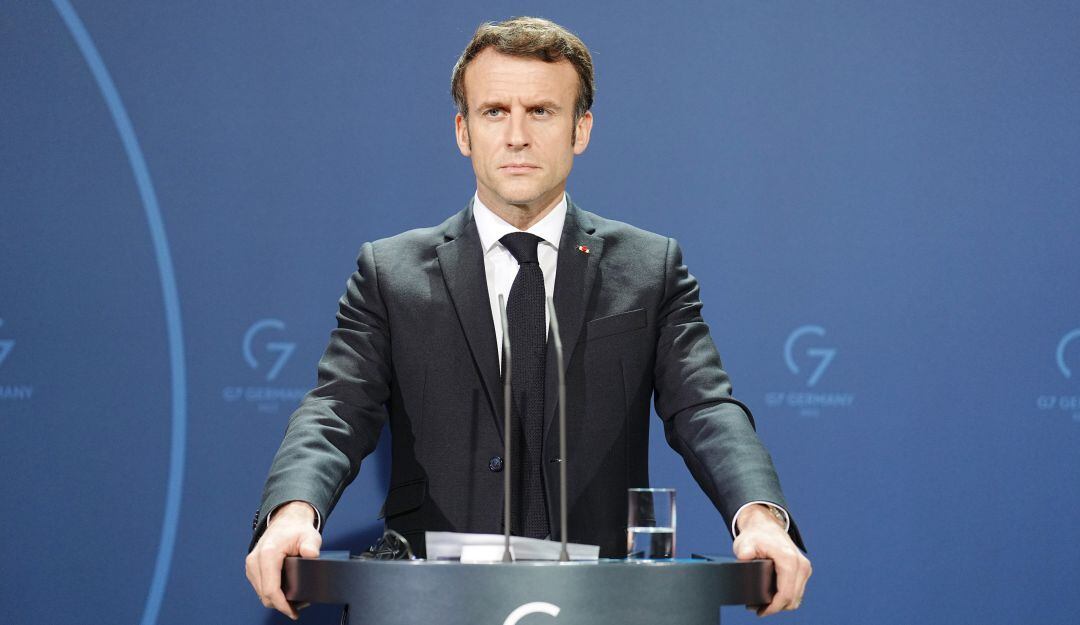 El presidente francés Emmanuel Macron tuvo un diálogo con Vladimir Putin