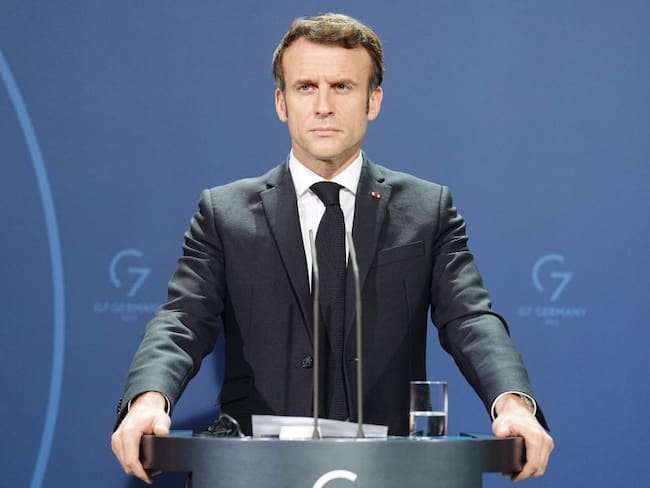 El presidente francés Emmanuel Macron tuvo un diálogo con Vladimir Putin