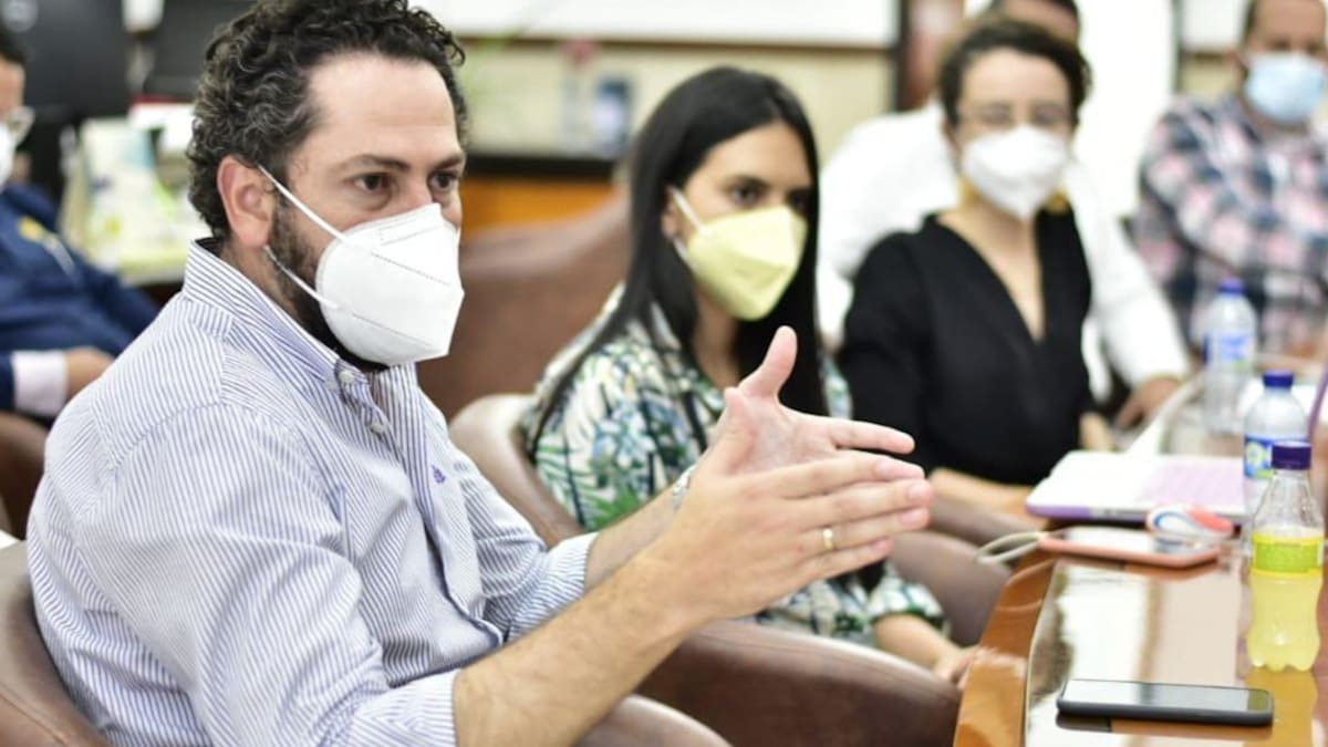 Problema en seguridad no se soluciona con comandos especiales: Lucas Gómez