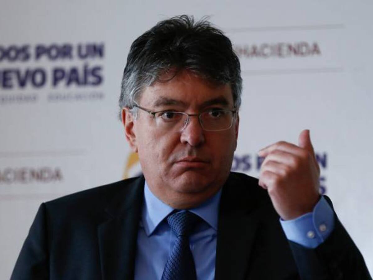 Escándalo de Odebrecht le pasó cuenta de cobro al crecimiento económico de 2017: MinHacienda