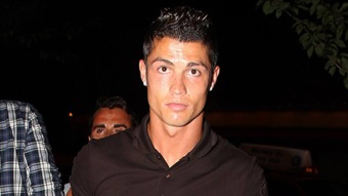 Cristiano Ronaldo lanza su primera colección de camisas