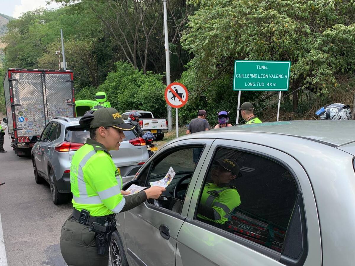 Avanza plan de seguridad en las vías del Tolima