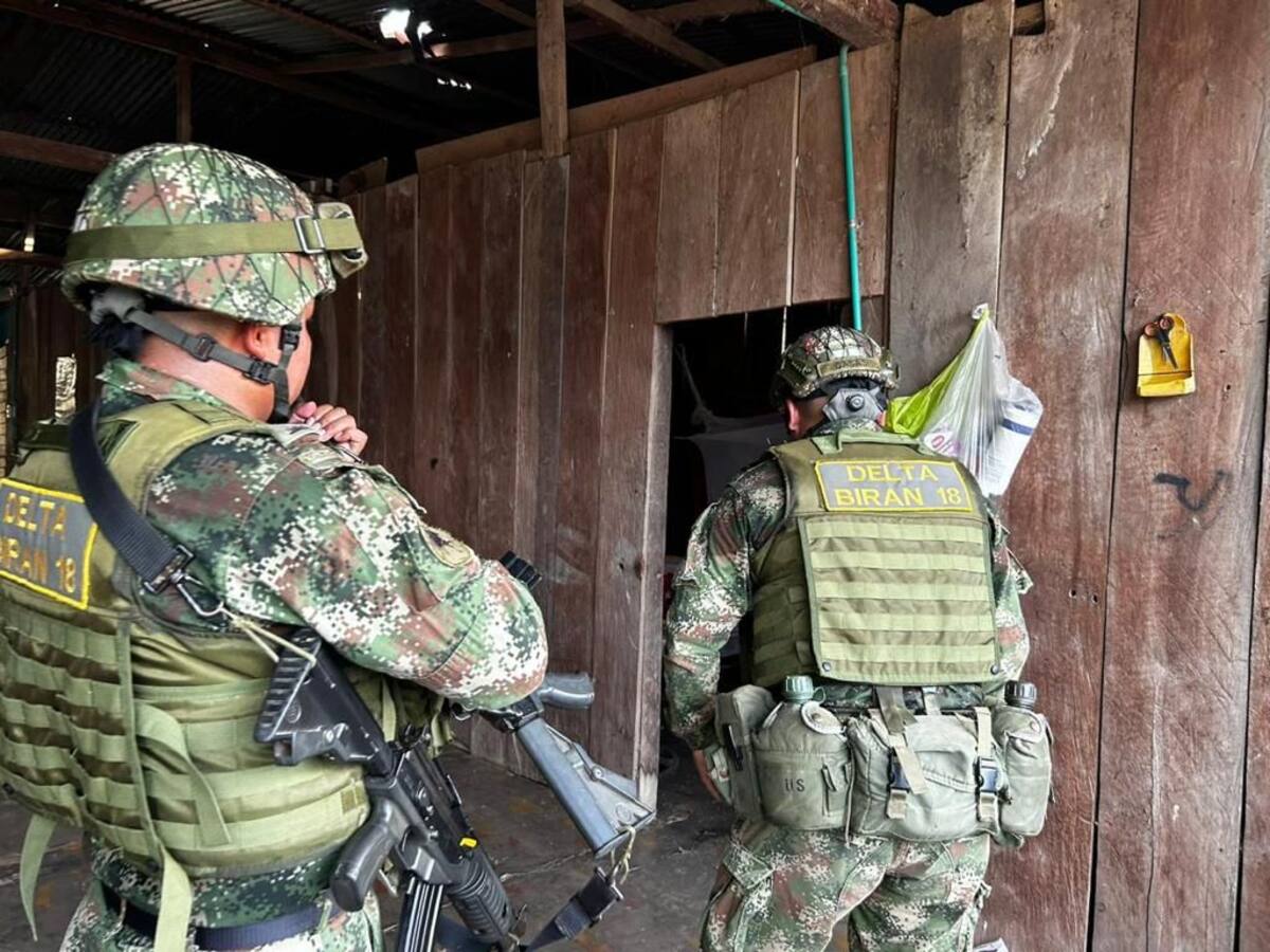 Destruyen explosivos instalados durante combates entre ELN y disidencias en Arauca