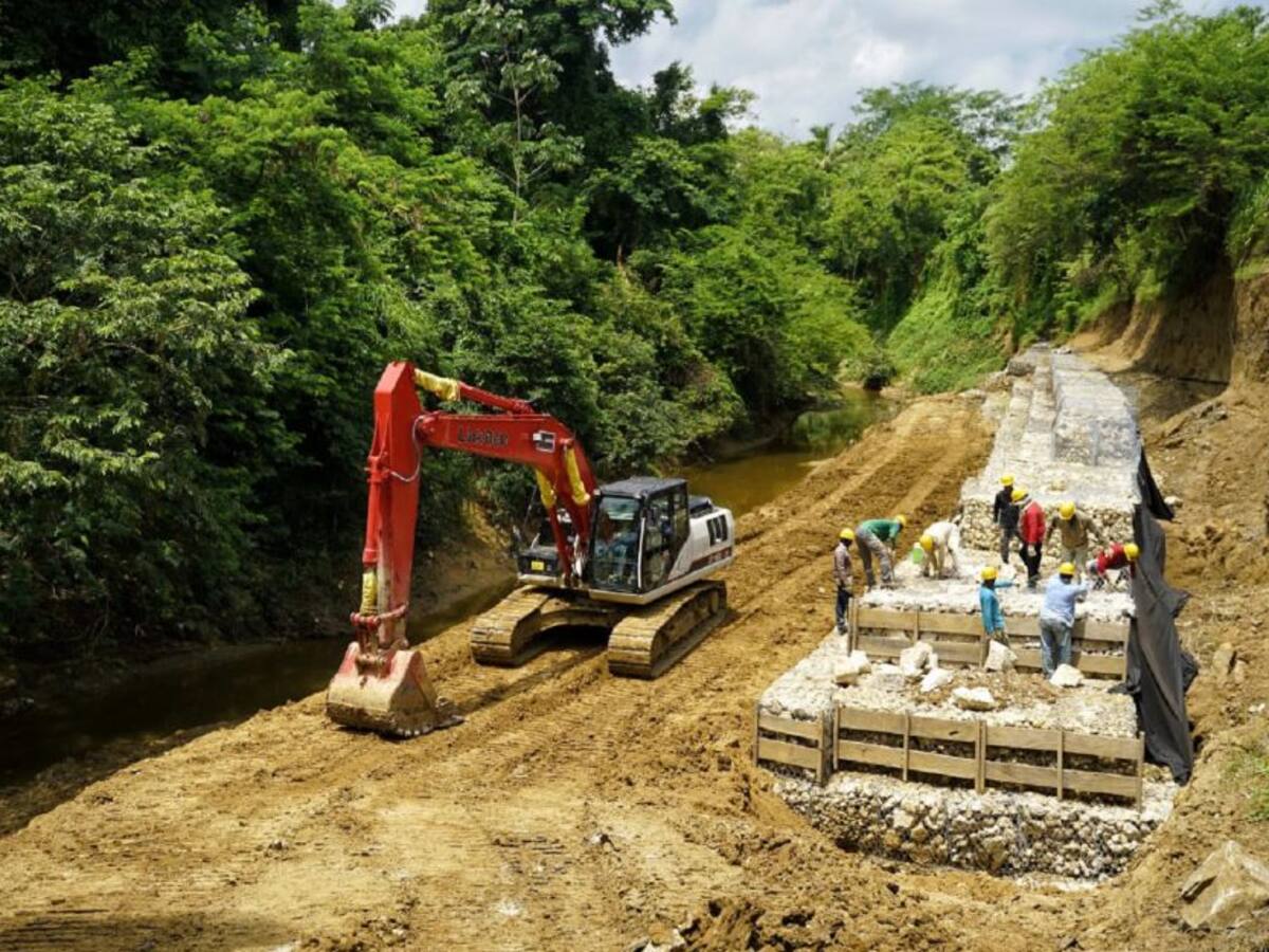 Obras de mitigación en arroyo 'Ají Molido', vía a Palenque