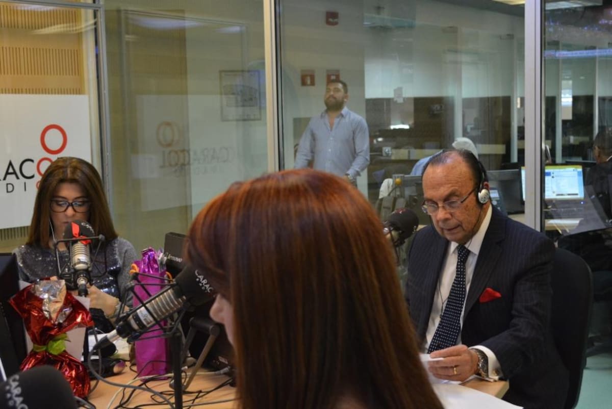 Neutral, inteligente y con humor fino, Peláez es uno de los periodistas más admirados en Colombia.