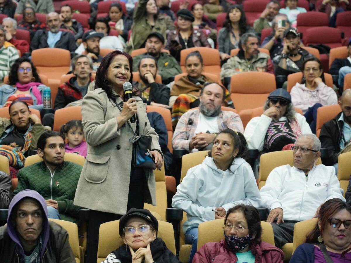 Más de 200 artesanos de Bogotá se reunieron con la Secretaría de Cultura