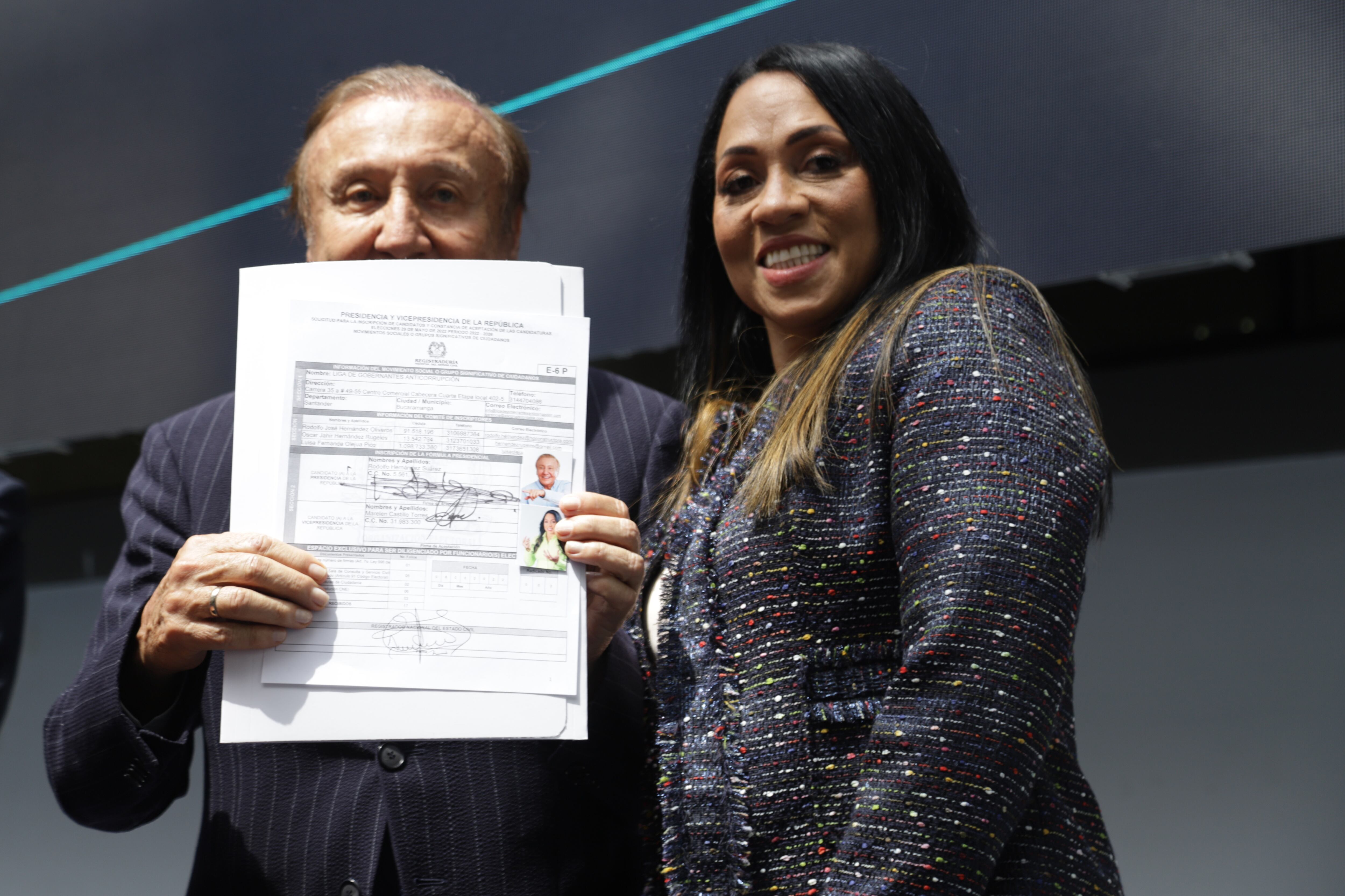 Rodolfo Hernández y Marelen Castillo