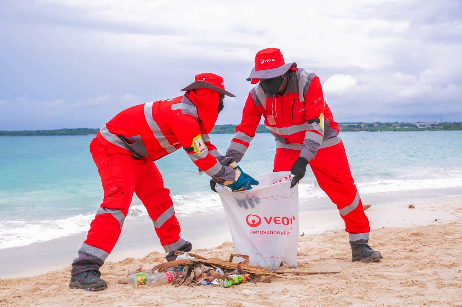 Veolia intensifica actividades ambientales para la temporada turística de Semana Santa