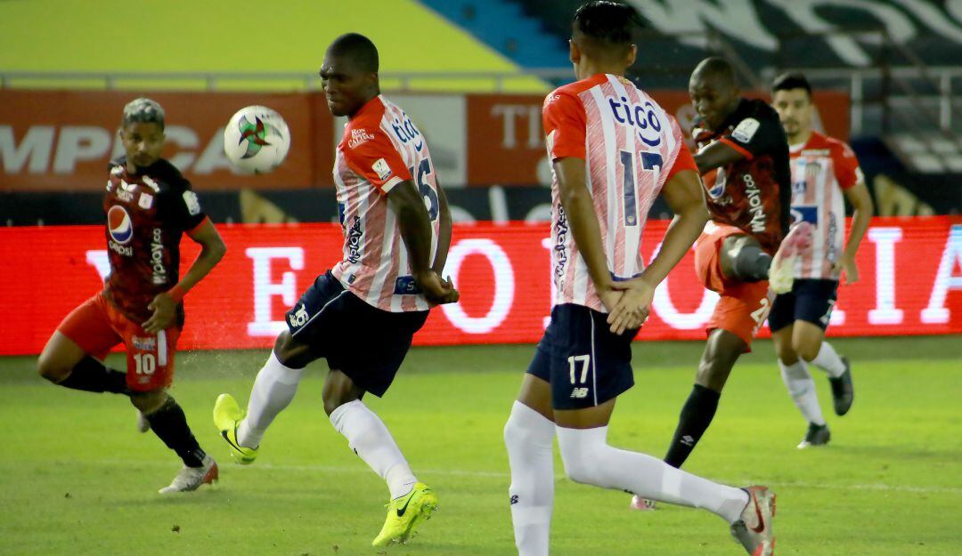 Junior y América protagonizan el partido más atractivo de la jornada.