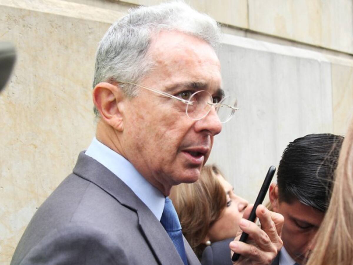 Gobierno advirtió desde abril a Uribe sobre riesgo de atentado