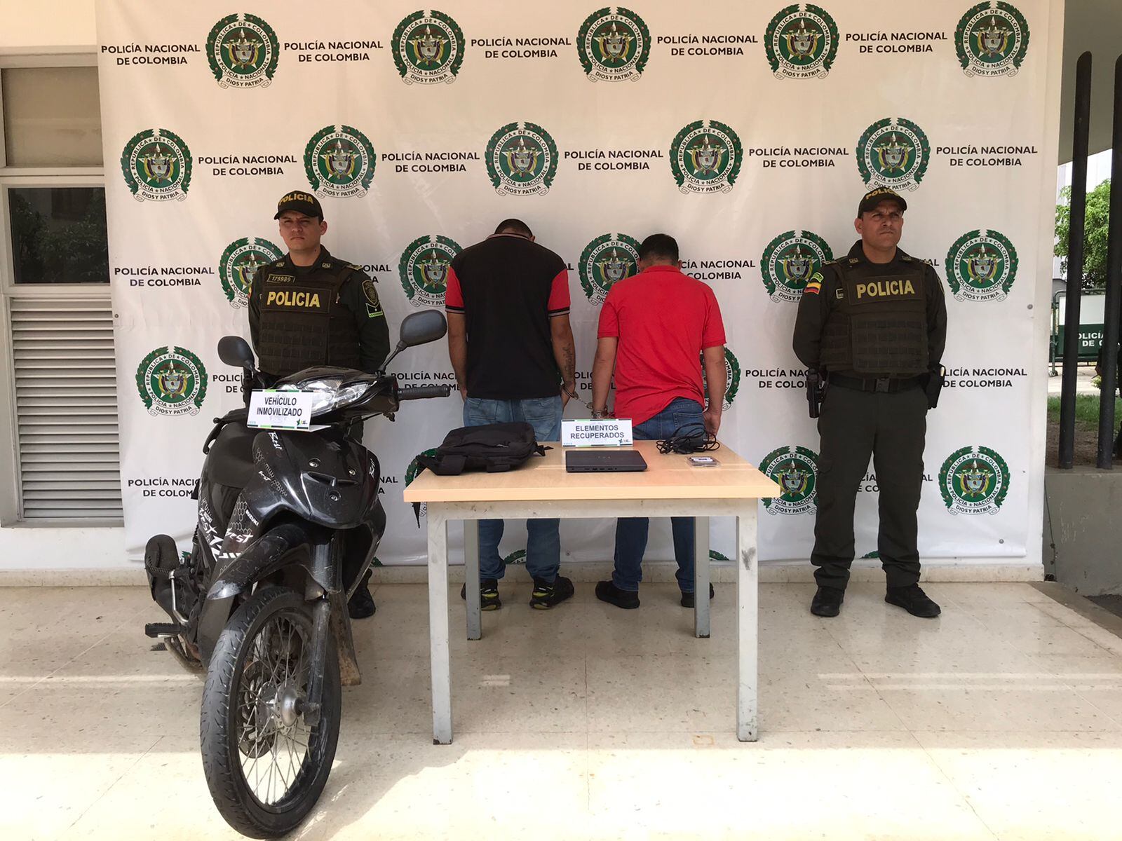 Dos hombres fueron capturados luego de cometer un robo en Piedecuesta