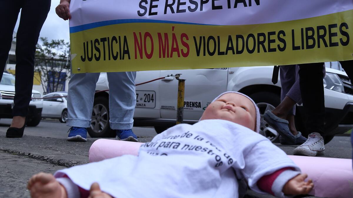 Corte Suprema advierte que desnudez abusiva de un menor es acto sexual