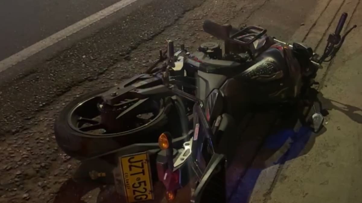 Una mujer y un motociclista murieron en el Anillo Vial