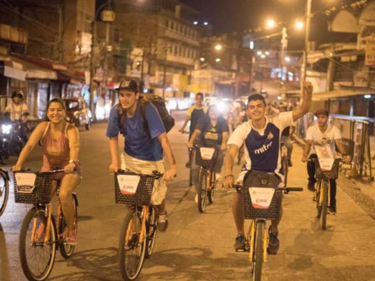 Hoy día sin carro y sin moto voluntario en Ibagué