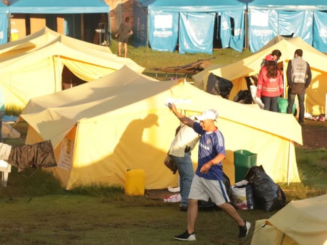Pacíficamente se desmonta campamento humanitario de venezolanos en Bogotá