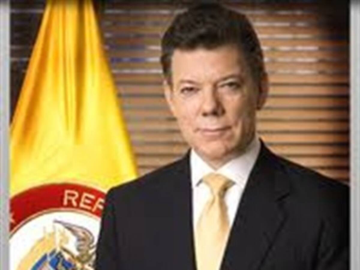 Santos felicita al candidato del PRI a la presidencia mexicana