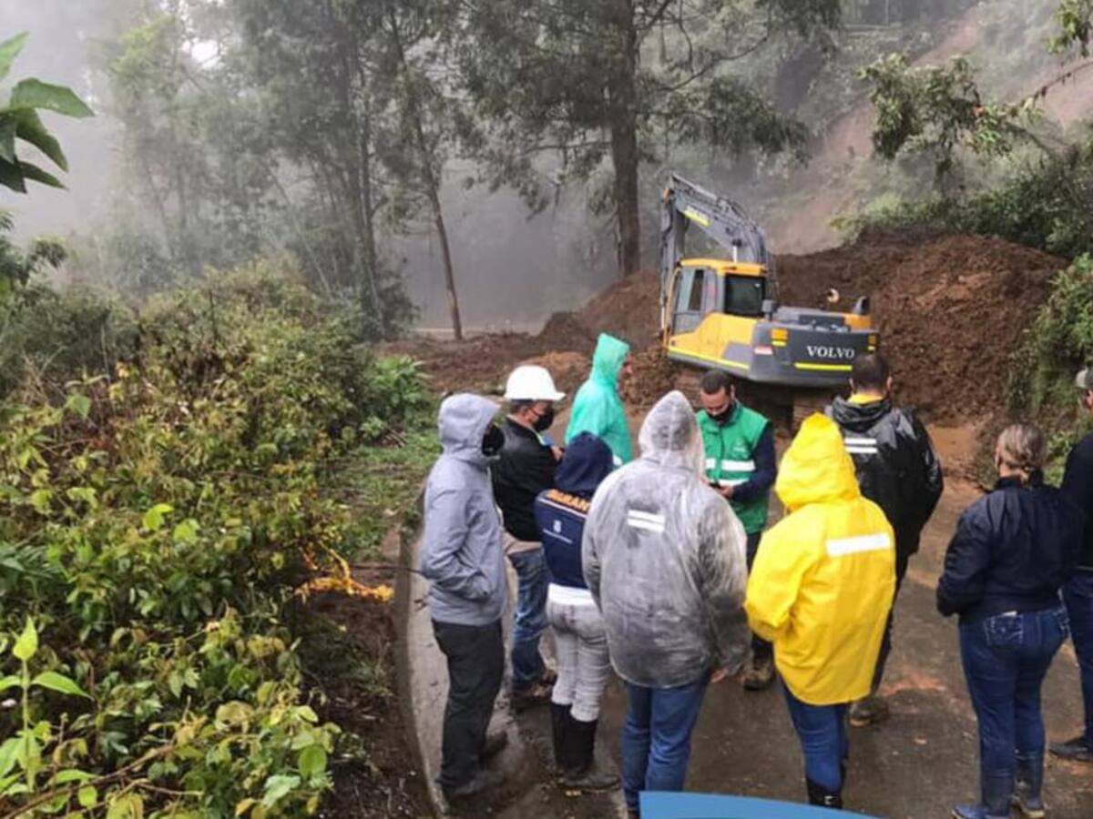 El lunes podría habilitarse la vía principal Caramanta - Medellín