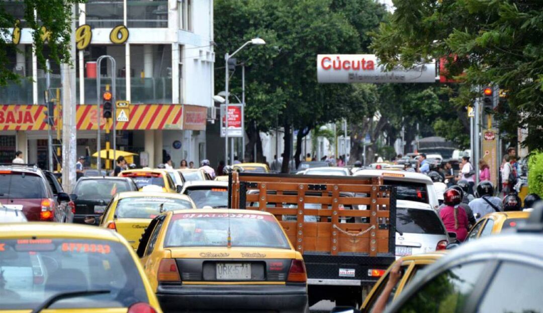 Pico y placa a vehículos venezolanos