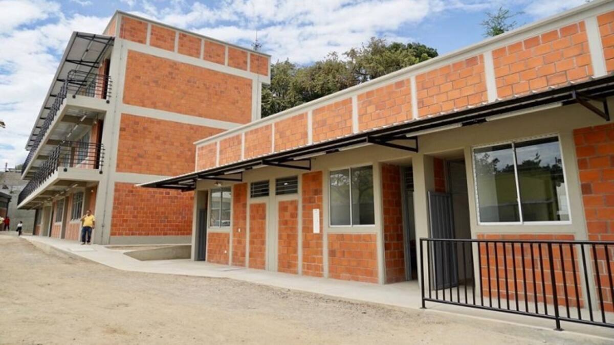 Docentes amenazados y colegios afectados doble reto para la educación en el Huila