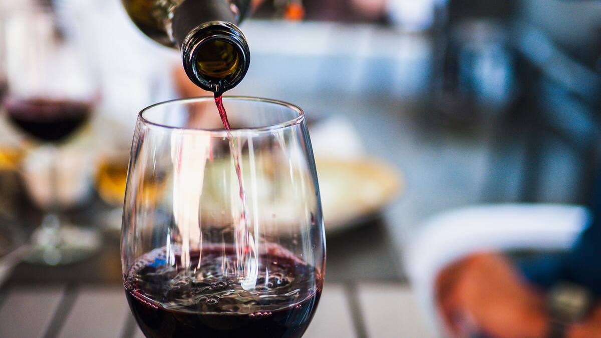 Consumo mundial del vino cayó en 2024 a su nivel más bajo en 63 años