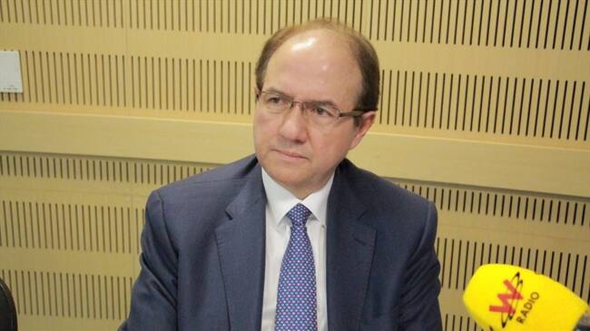 El magistrado Leonidas Bustos habla en exclusiva con La W. Foto: La W con Julio Sánchez Cristo