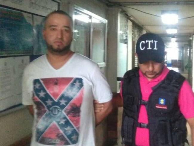 El detenido fue dejado en libertad pero sigue involucrado en el proceso investigativo