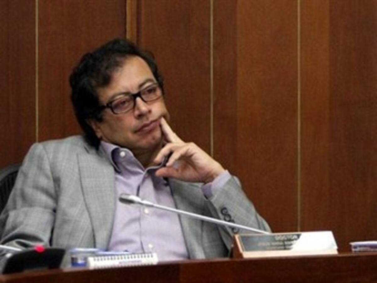 Petro confunde deber de gobernar con derecho a defenderse: concejal Florez