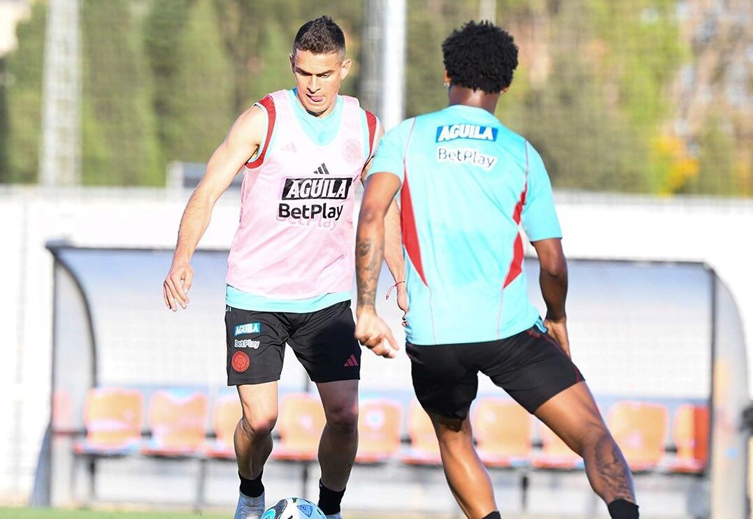 Rafael Santos Borré en la concentración de la Selección Colombia / FCF