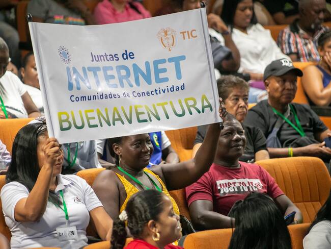 Más de 36 mil hogares en Buenaventura tendrán internet de fibra óptica subsidiado - Ministerio TIC