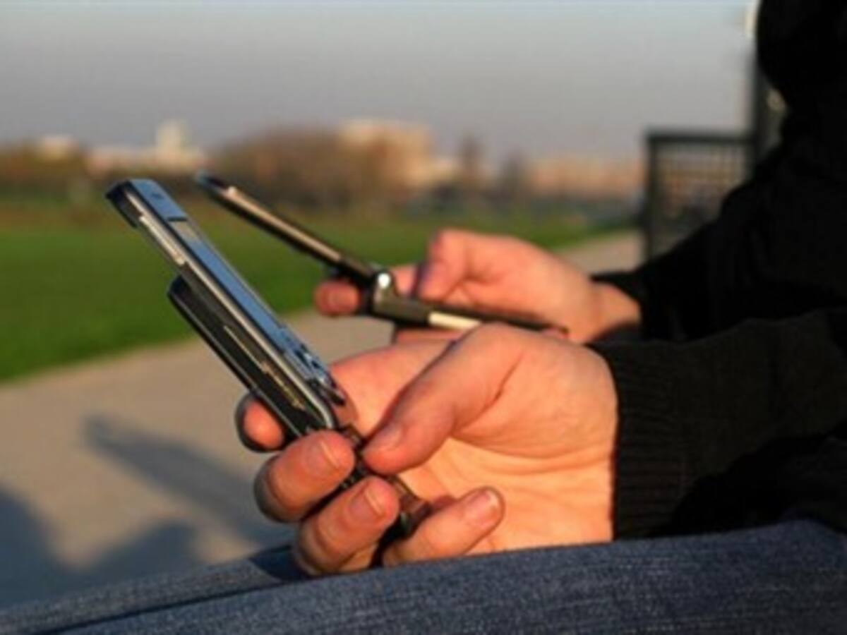 Sancionan Claro por activar el roaming internacional sin autorización de los clientes