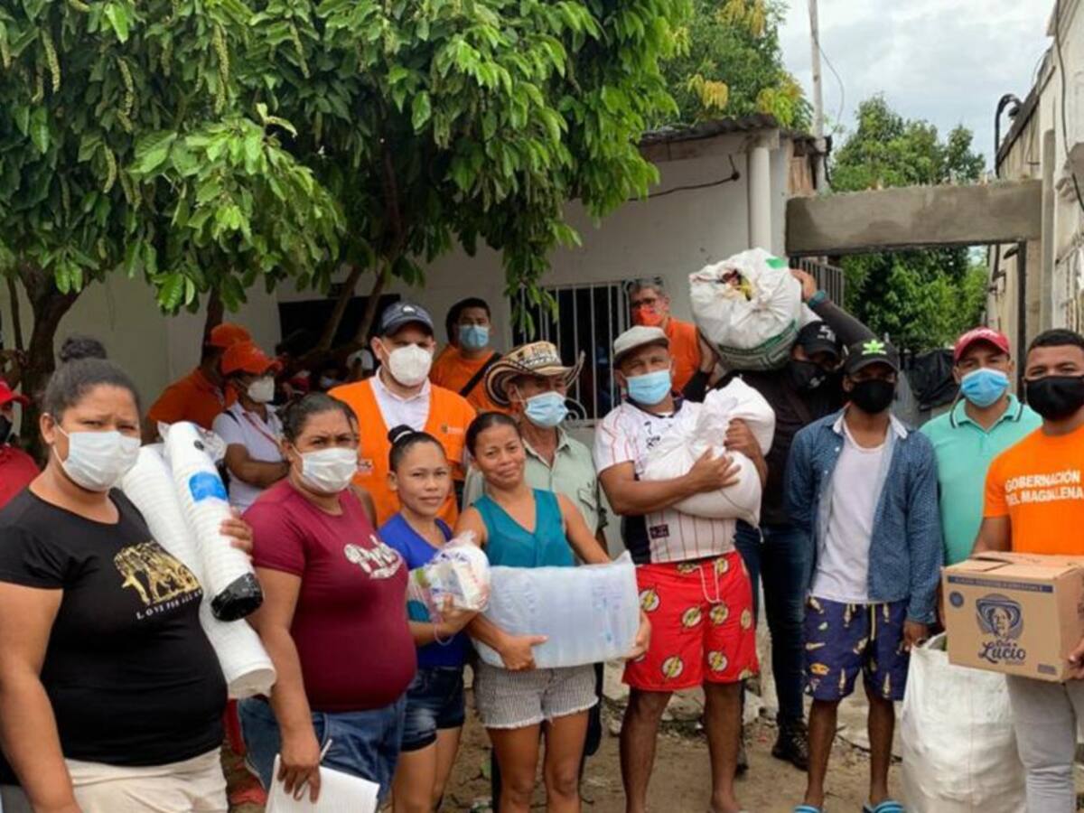 Damnificados por inundaciones en el Magdalena reciben ayudas humanitarias