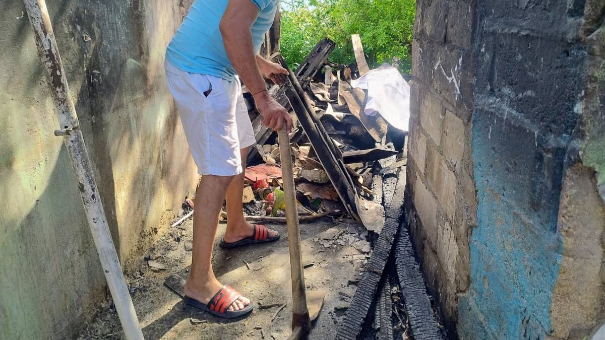 Incendio acabó con una vivienda en el barrio La Victoria de Cartagena: afectados piden apoyo