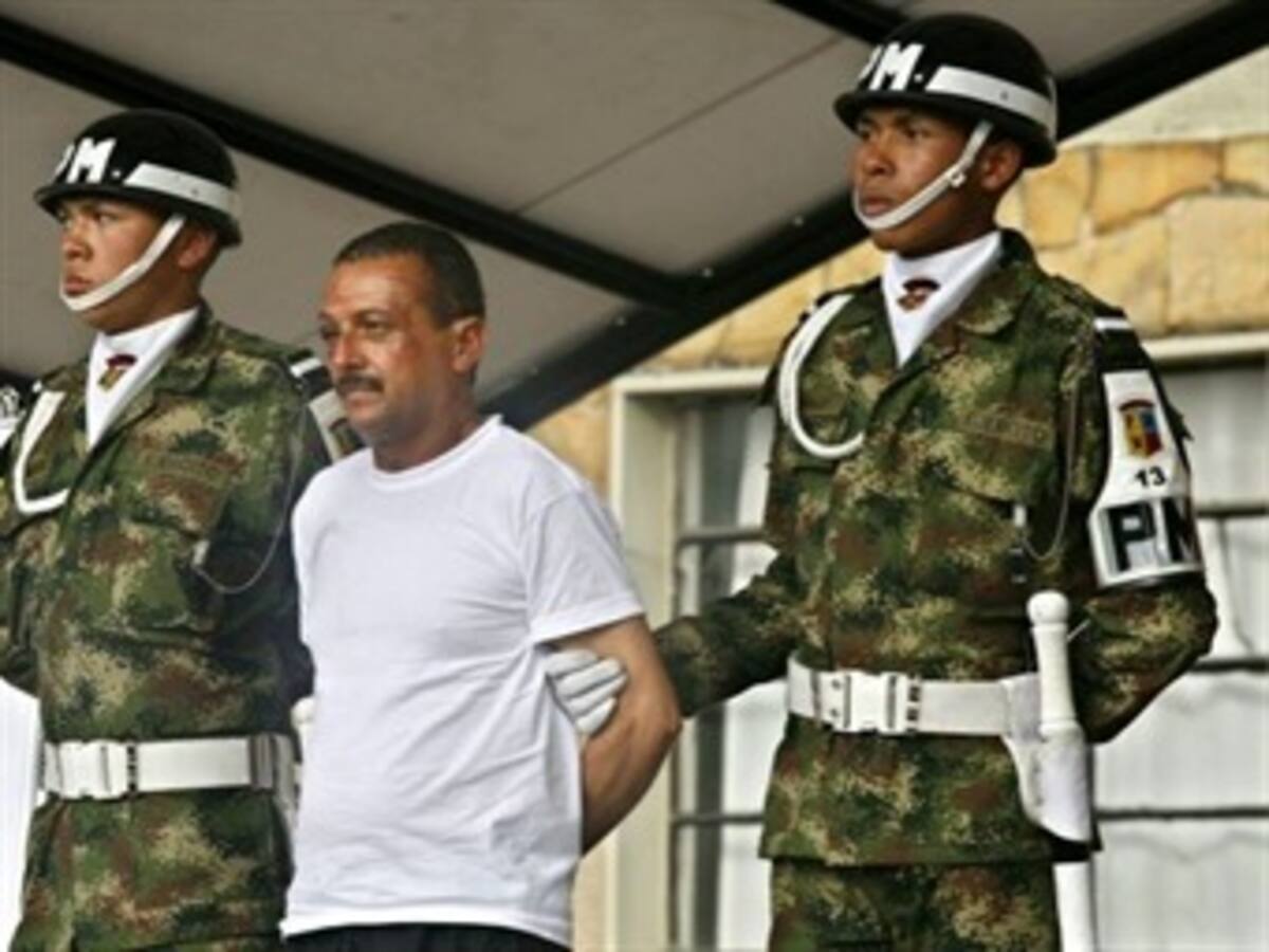Condenan a 27 años de cárcel en EE.UU a alias 'César', carcelero de las Farc