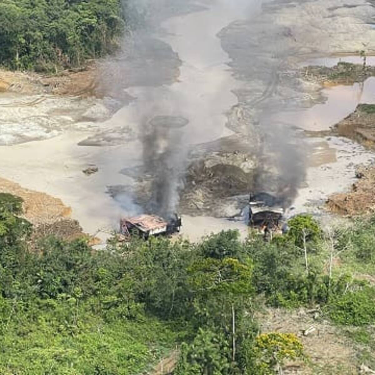 Antioquia está entre los 10 departamentos en alerta por uso de mercurio en minería ilegal
