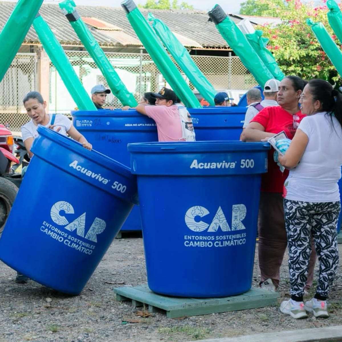 Aceleran entrega de sistemas de recolección de aguas lluvias para enfrentar el fenómeno de El Niño