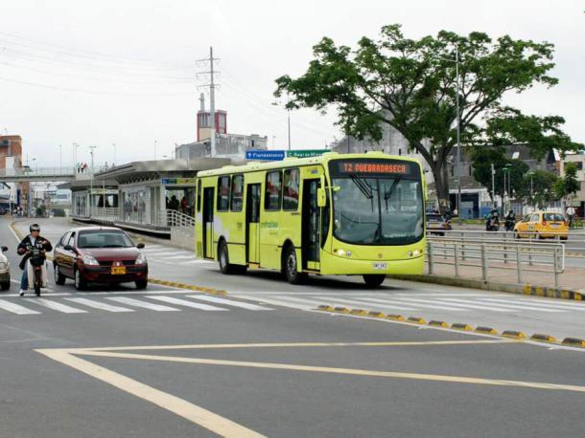 Dane certifica que el sistema masivo, Metrolínea perdió pasajeros otra vez