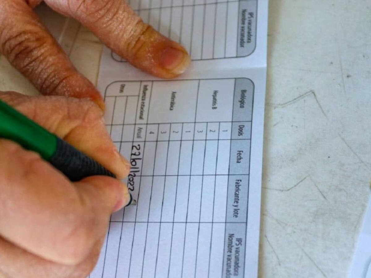 Hay personas en las UCI de Manizales con carnet de vacunación falso