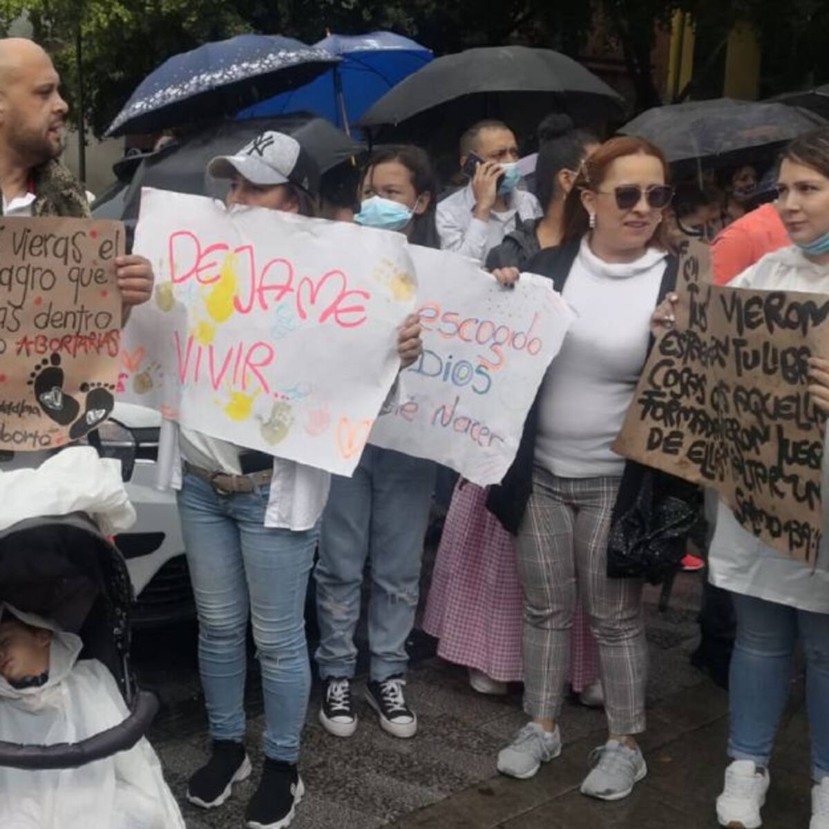 En Medellín protestaron contra la despenalización del aborto