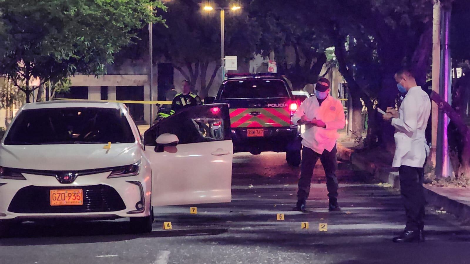 Vehículo en el que se transportaba pareja atacada por sicarios en Cúcuta