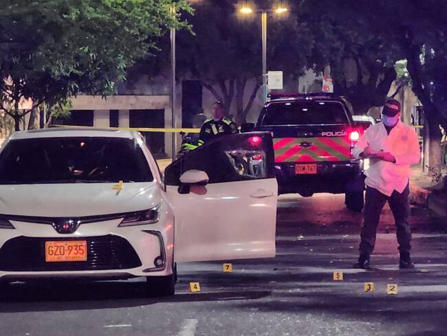 Vehículo en el que se transportaba pareja atacada por sicarios en Cúcuta