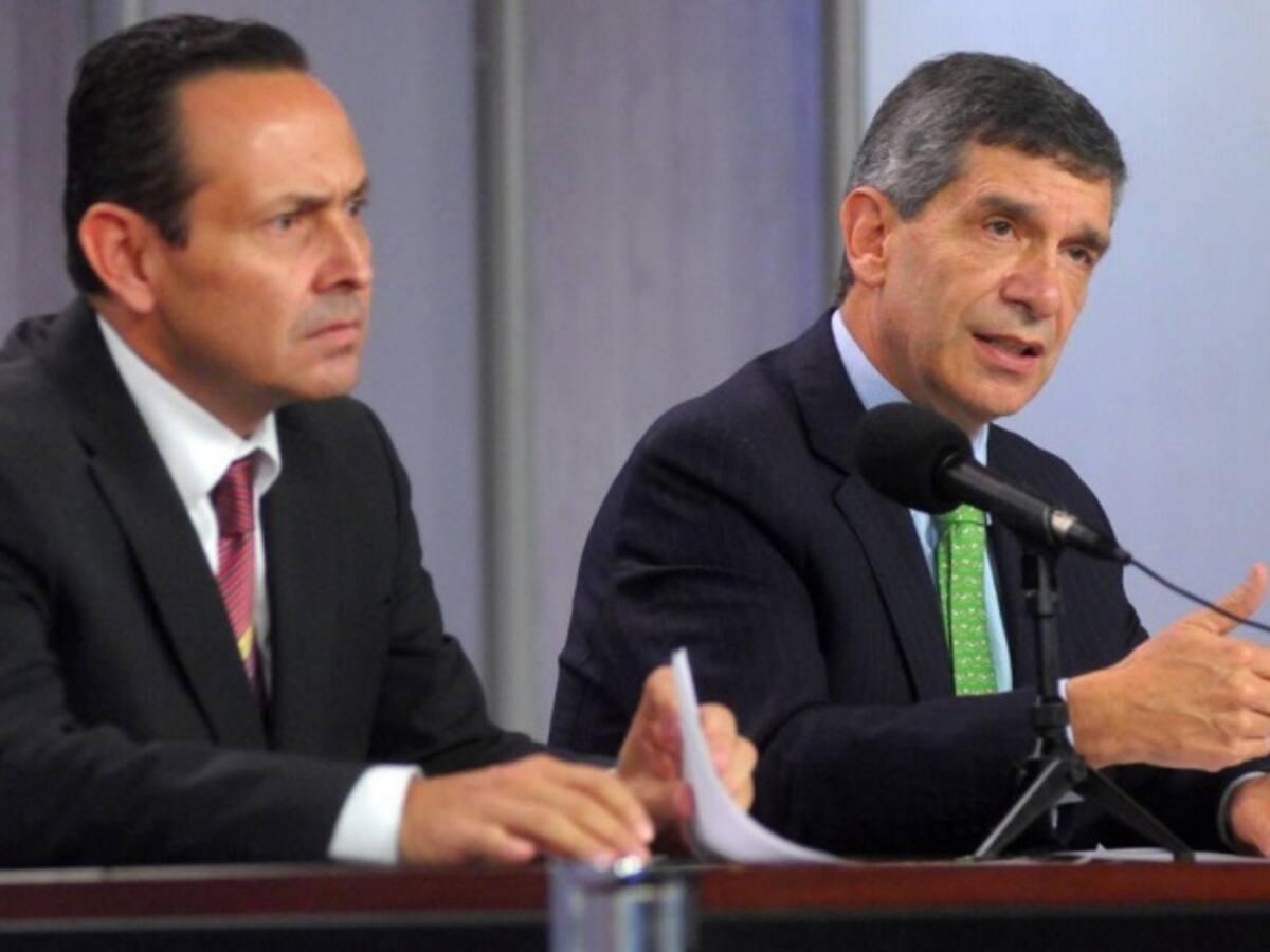 Gobierno llega al 42 % de municipios afectados por minas: Minposconflicto