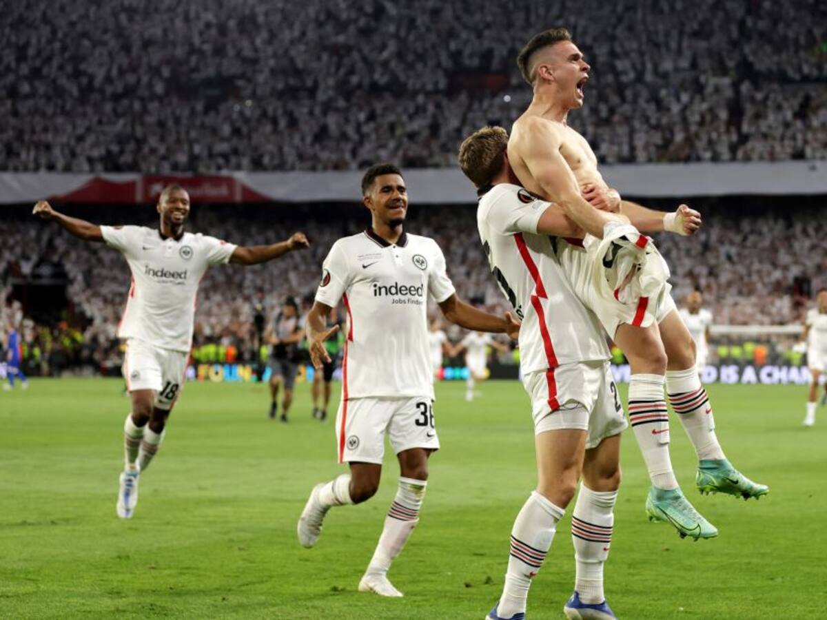 Santos Borré, héroe del Eintracht Frankfurt en el título de Europa League